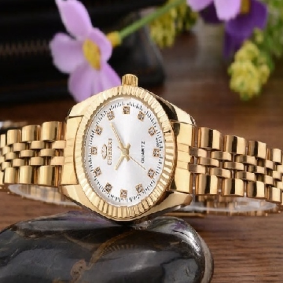 CHENXI Luxury Couple Watch - Picture 3 of 3